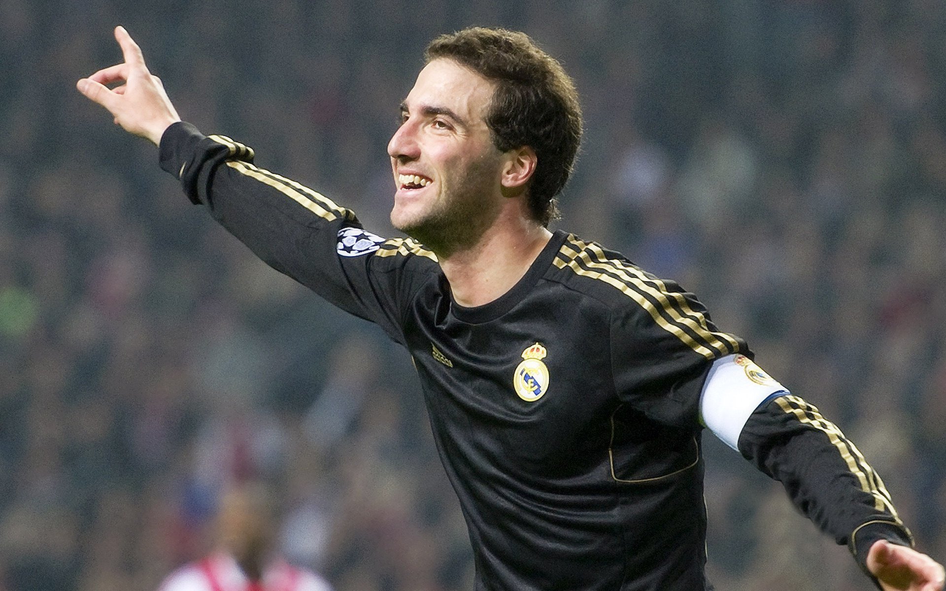 《2025年全球电竞市场规模预测:直逼百亿美元大关》,2020电竞市场规模